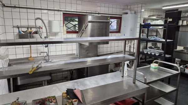 1749630087-Keuken Afwas 1
